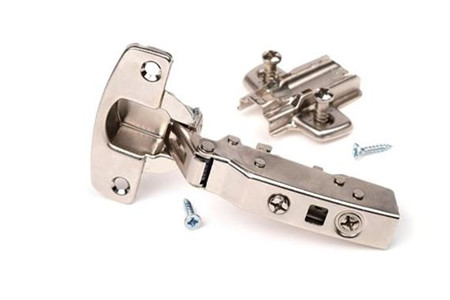 精密沖壓件加工時如何獲得尺寸精度？